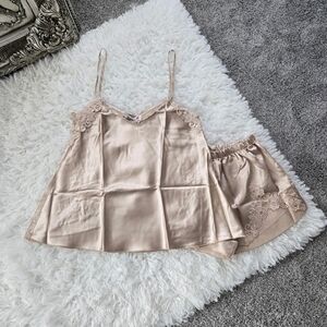 Dominant Satin Lace Nighty Pajama Set. Size L. New.